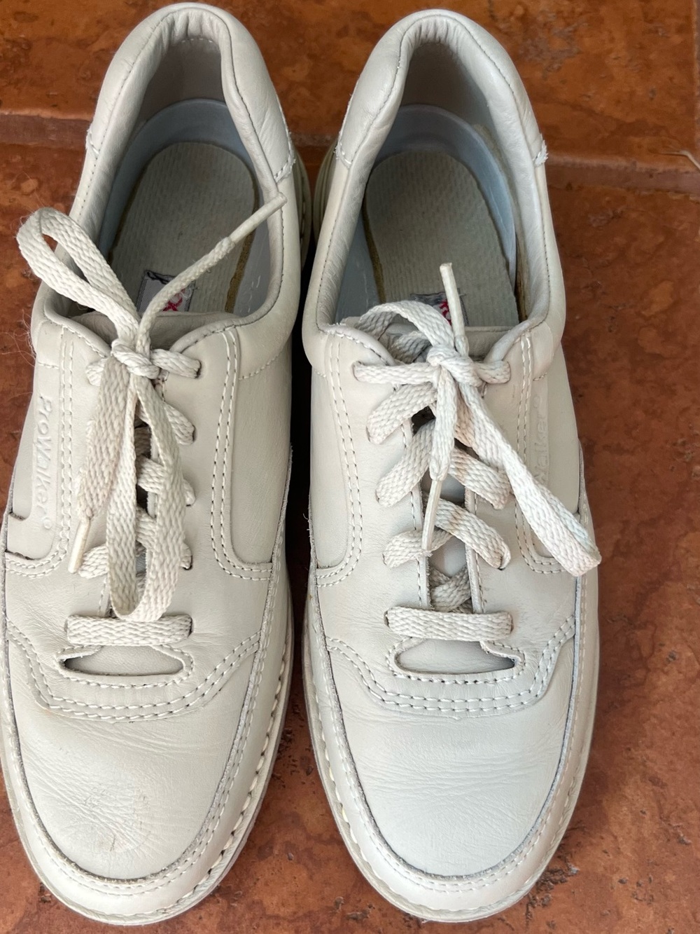 Vintage Rockport Rocsports ProWalker Leather Walking Shoes Vibram – Women’s 7 M